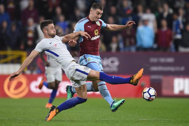 乌度卡：这场比赛很丑陋 很丢人 从头到尾都毫无竞争性.