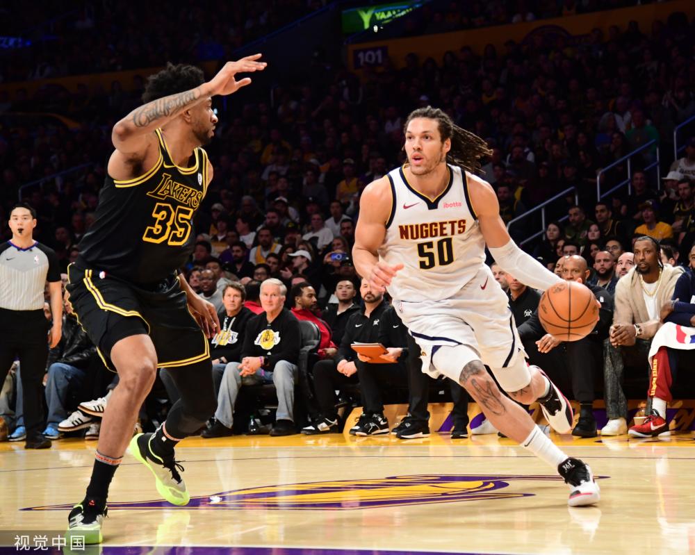 平的象征 平的象征